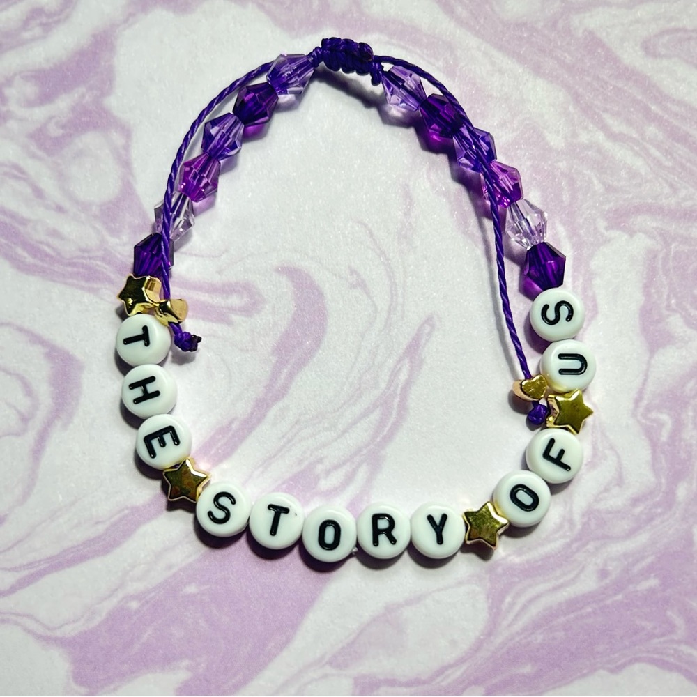 💜The Story of Us bracelet💜